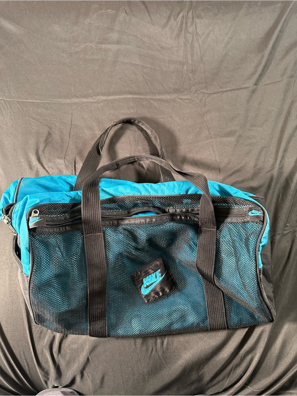 Nike Vintage 90s Retro Y2K Bright Turquoise Blue Gym Duffle Bag Rare White Tag